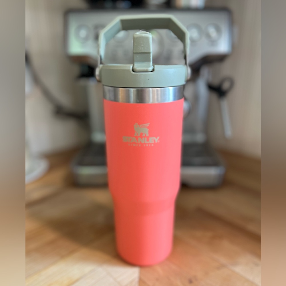 Stanley ice flow tumbler 30 oz